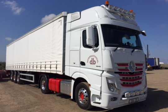 AF0E9453 C8F8 4993 91B3 7262CBB24395